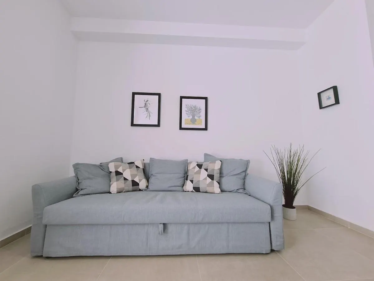Stay Anemone 20 Protaras
